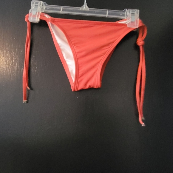 Michael Kors, Coral Colored, Swimsuit, Size Small Bottom, Size Medium Top. - Picture 5 of 8